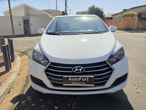 HYUNDAI HB 20 Sedan 1.6 16V 4P FLEX COMFORT PLUS AUTOM�TICO, Foto 2