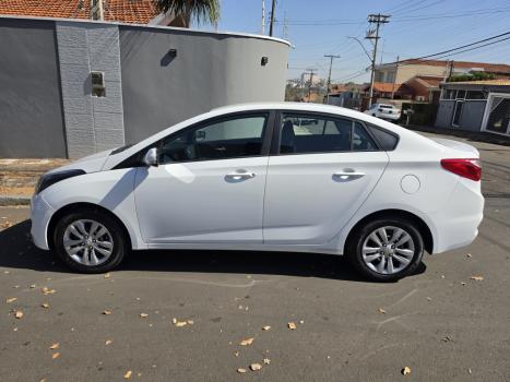 HYUNDAI HB 20 Sedan 1.6 16V 4P FLEX COMFORT PLUS AUTOM�TICO, Foto 5