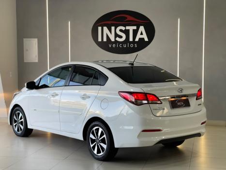 HYUNDAI HB 20 Sedan 1.6 16V 4P FLEX COMFORT STYLE AUTOM�TICO, Foto 4