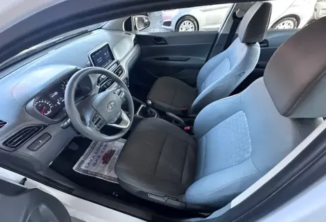HYUNDAI HB 20 Sedan 1.0 12V 4P FLEX COMFORT STYLE, Foto 3