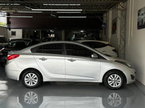 HYUNDAI HB 20 Sedan 1.6 16V 4P FLEX COMFORT PLUS AUTOM�TICO, Foto 4
