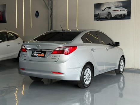 HYUNDAI HB 20 Sedan 1.6 16V 4P FLEX COMFORT PLUS AUTOM�TICO, Foto 5