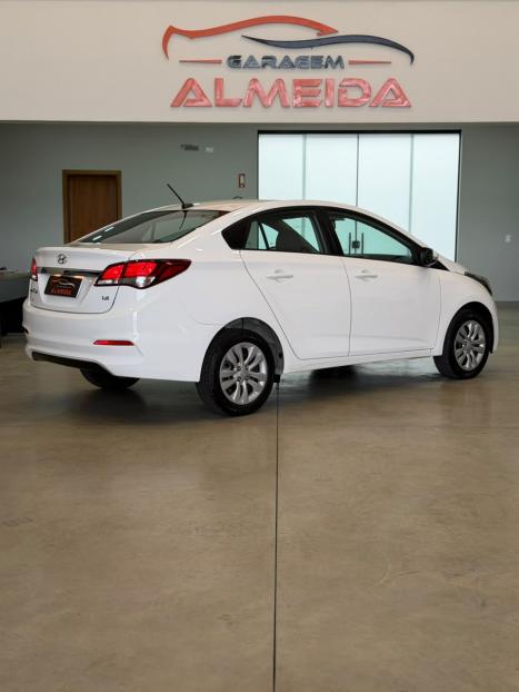 HYUNDAI HB 20 Sedan 1.6 16V 4P FLEX COMFORT PLUS, Foto 4