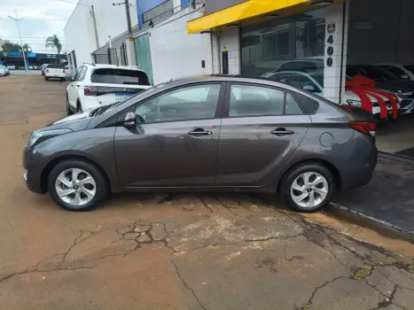 HYUNDAI HB 20 Sedan 1.6 16V 4P FLEX COMFORT PLUS AUTOMÁTICO, Foto 6