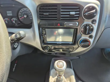 HYUNDAI HR 2.5 TCI HD DIESEL CARROCERIA DE MADEIRA, Foto 6