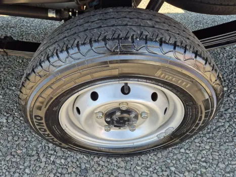 HYUNDAI HR 2.5 TCI HD DIESEL CARROCERIA DE MADEIRA, Foto 13