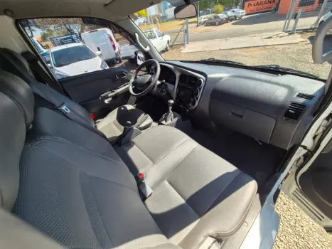 HYUNDAI HR 2.5 TCI HD DIESEL CARROCERIA DE MADEIRA, Foto 16