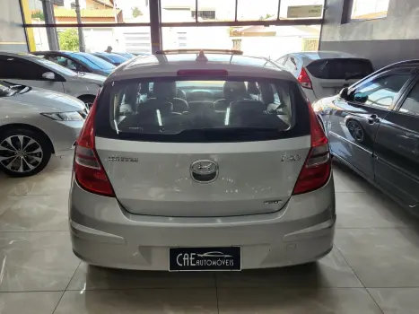 HYUNDAI I30 2.0 16V 4P AUTOMTICO, Foto 17