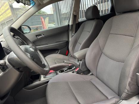 HYUNDAI I30 2.0 16V 4P AUTOMTICO, Foto 9