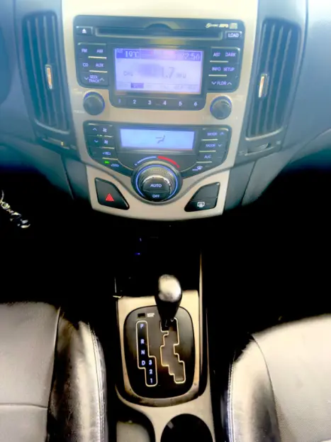 HYUNDAI I30 2.0 16V 4P AUTOMTICO, Foto 8