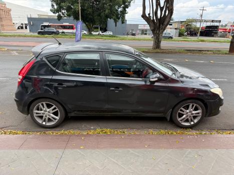 HYUNDAI I30 2.0 16V 4P, Foto 1