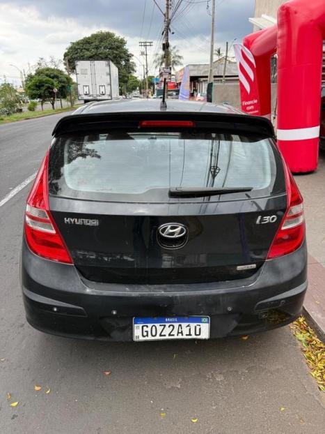 HYUNDAI I30 2.0 16V 4P, Foto 3