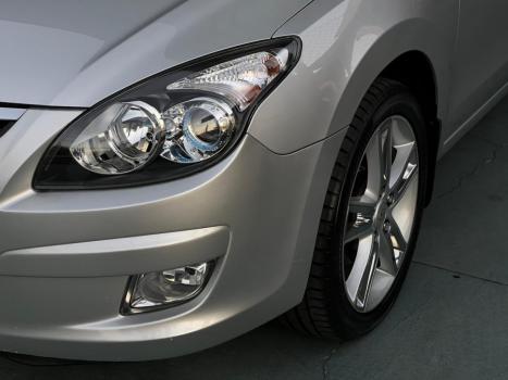 HYUNDAI I30 2.0 16V 4P AUTOM�TICO, Foto 3