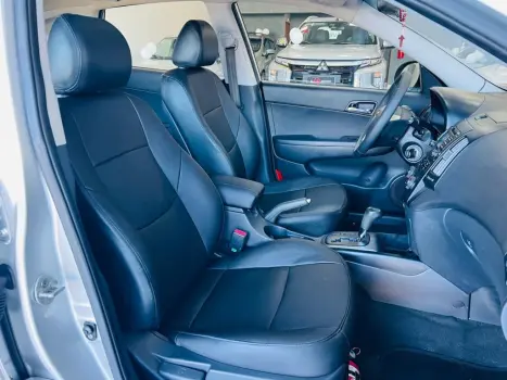 HYUNDAI I30 2.0 16V 4P GLS AUTOM�TICO, Foto 18