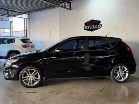 HYUNDAI I30 2.0 16V 4P GLS, Foto 8