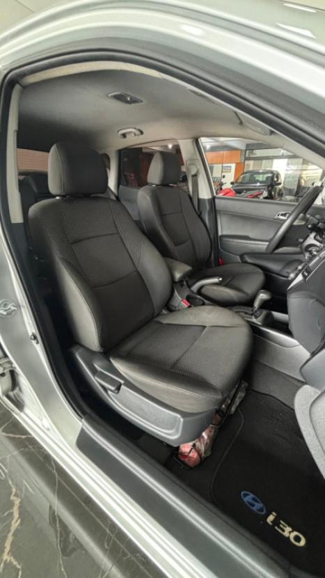 HYUNDAI I30 2.0 16V 4P AUTOM�TICO, Foto 10