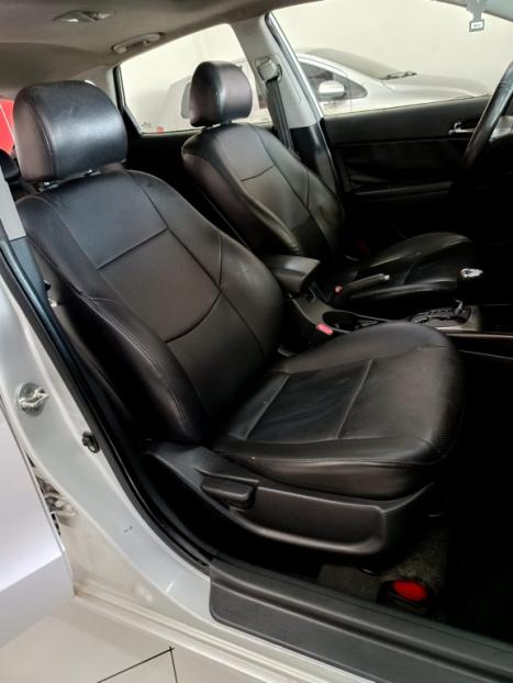 HYUNDAI I30 2.0 16V 4P AUTOM�TICO, Foto 25