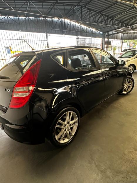 HYUNDAI I30 2.0 16V 4P AUTOM�TICO, Foto 3