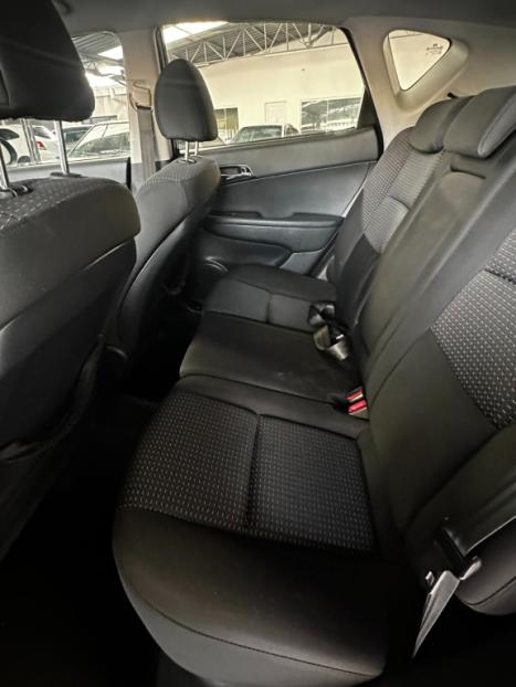 HYUNDAI I30 2.0 16V 4P AUTOM�TICO, Foto 6