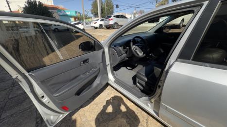 HYUNDAI I30 2.0 16V 4P GLS AUTOM�TICO, Foto 4