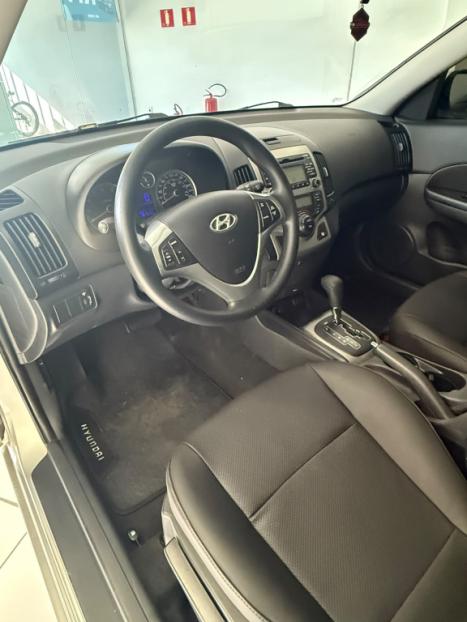 HYUNDAI I30 2.0 16V 4P GLS AUTOM�TICO, Foto 9