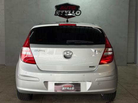 HYUNDAI I30 2.0 16V 4P GLS AUTOM�TICO, Foto 5