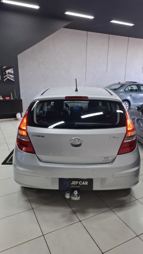 HYUNDAI I30 2.0 16V 4P, Foto 5