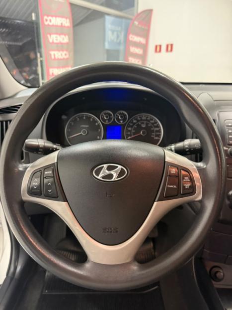 HYUNDAI I30 2.0 16V 4P GLS, Foto 7