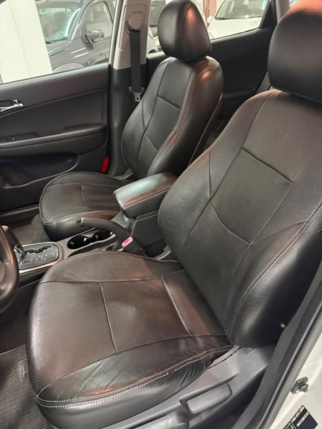 HYUNDAI I30 2.0 16V 4P GLS, Foto 10