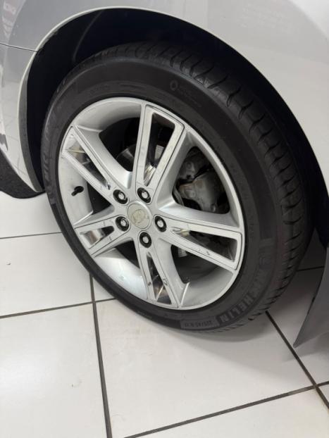 HYUNDAI I30 2.0 16V 4P GLS, Foto 11