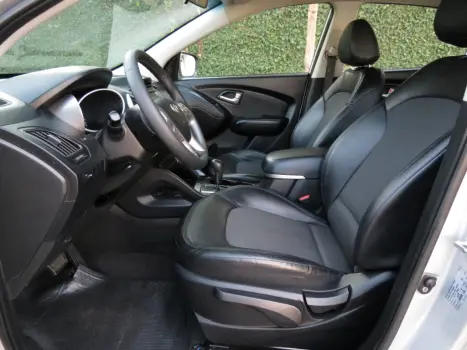 HYUNDAI IX35 2.0 16V 4P FLEX AUTOMÁTICO, Foto 9 HYUNDAI IX35 2.0 16V 4P FLEX AUTOMÁTICO, Foto 9