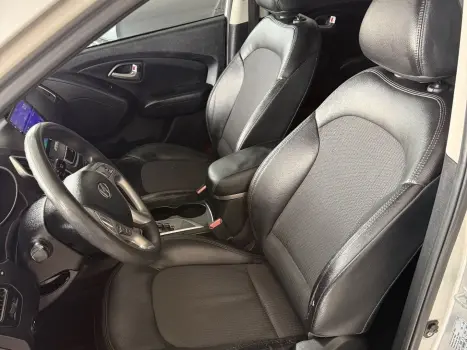 HYUNDAI IX35 2.0 16V 4P GLS AUTOM�TICO, Foto 8