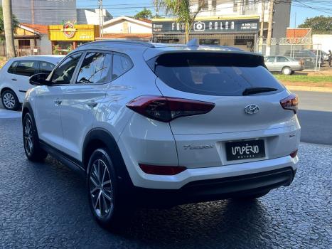 HYUNDAI Tucson 1.6 16V 4P T-GDI GL ECOSHIFT AUTOMÁTICO, Foto 3 HYUNDAI Tucson 1.6 16V 4P T-GDI GL ECOSHIFT AUTOMÁTICO, Foto 3