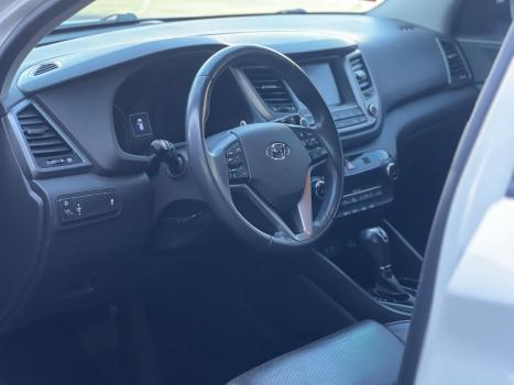 HYUNDAI Tucson 1.6 16V 4P T-GDI GL ECOSHIFT AUTOMÁTICO, Foto 6 HYUNDAI Tucson 1.6 16V 4P T-GDI GL ECOSHIFT AUTOMÁTICO, Foto 6