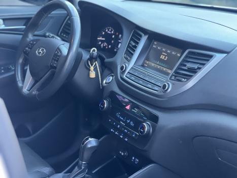 HYUNDAI Tucson 1.6 16V 4P T-GDI GL ECOSHIFT AUTOMÁTICO, Foto 14 HYUNDAI Tucson 1.6 16V 4P T-GDI GL ECOSHIFT AUTOMÁTICO, Foto 14