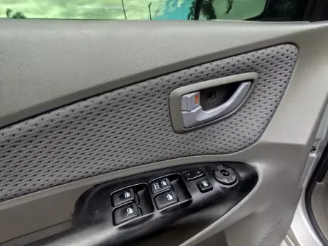 HYUNDAI Tucson 2.0 16V 4P GL AUTOM�TICO, Foto 19