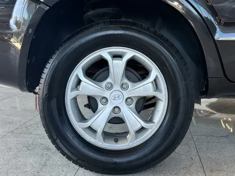 HYUNDAI Tucson 2.0 16V 4P GL, Foto 9