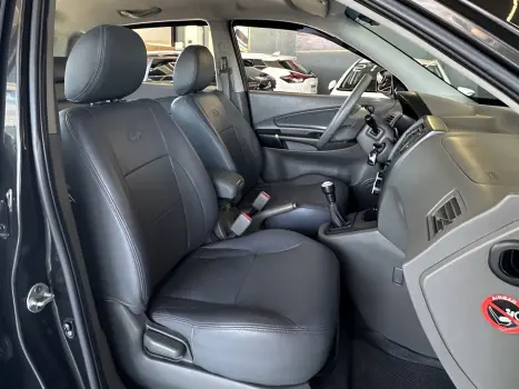 HYUNDAI Tucson 2.0 16V 4P GL, Foto 13