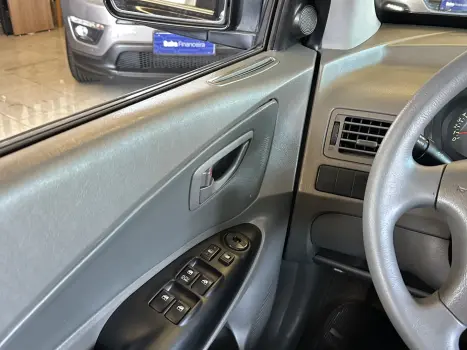 HYUNDAI Tucson 2.0 16V 4P GL, Foto 21