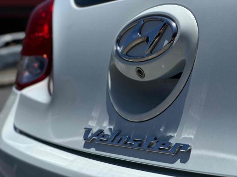 HYUNDAI Veloster 1.6 16V 3P AUTOMÁTICO, Foto 7 HYUNDAI Veloster 1.6 16V 3P AUTOMÁTICO, Foto 7