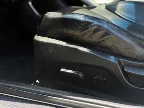 HYUNDAI Veloster 1.6 16V 3P AUTOM�TICO, Foto 13