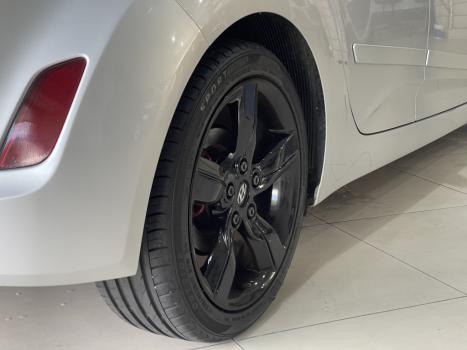 HYUNDAI Veloster 1.6 16V 3P AUTOM�TICO, Foto 4