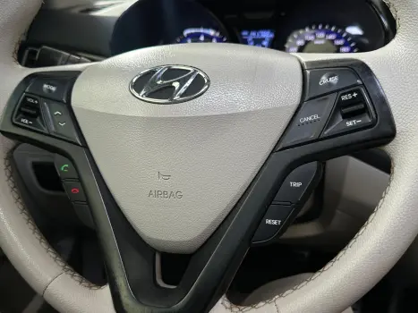 HYUNDAI Veloster 1.6 16V 3P AUTOM�TICO, Foto 10