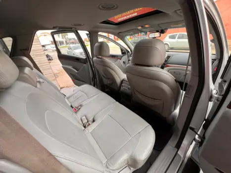 HYUNDAI Vera Cruz 3.8 V6 24V 4P 4WD GLS AUTOM�TICO 7 LUGARES, Foto 16