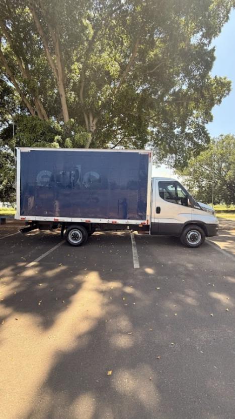 IVECO Daily 3.0 16V 35-150 TURBO DIESEL CABINE SIMPLES DIESEL, Foto 16