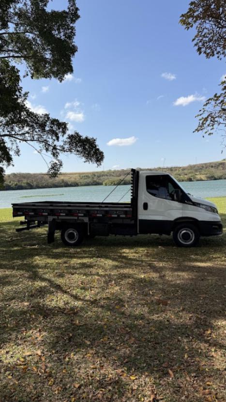 IVECO Daily 3.0 16V 35-150 TURBO DIESEL CABINE SIMPLES DIESEL, Foto 7