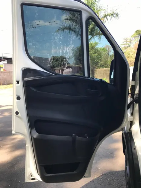IVECO Daily 3.0 16V 35-150 TURBO DIESEL CABINE SIMPLES DIESEL, Foto 9