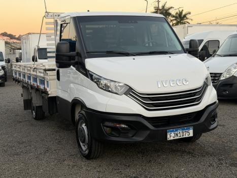 IVECO Daily 3.0 16V 35-160 TURBO DIESEL INTERCOOLER CABINE SIMPLES, Foto 1
