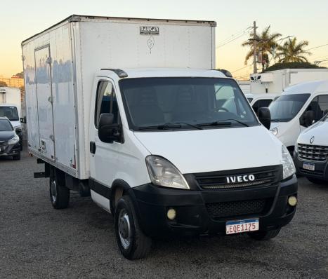 IVECO Daily 3.0 16V 35-S14 TURBO DIESEL INTERCOOLER CHASSI CABINE, Foto 1
