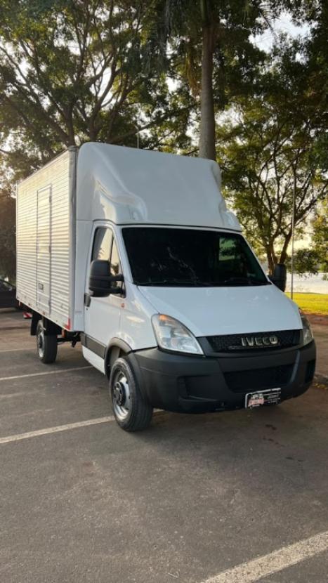 IVECO Daily 3.0 16V 35-14 TURBO DIESEL INTERCOOLER CHASSI CABINE, Foto 1